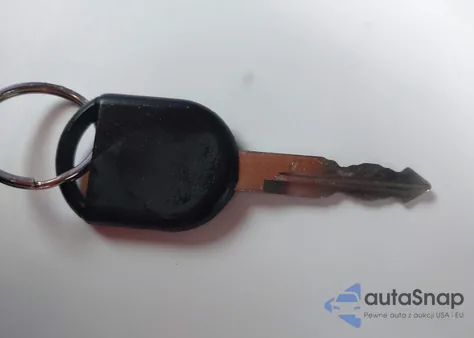 2011 Ford Focus Ses z USA, uszkodzony, nr VIN 1FAHP3GN0BW134305